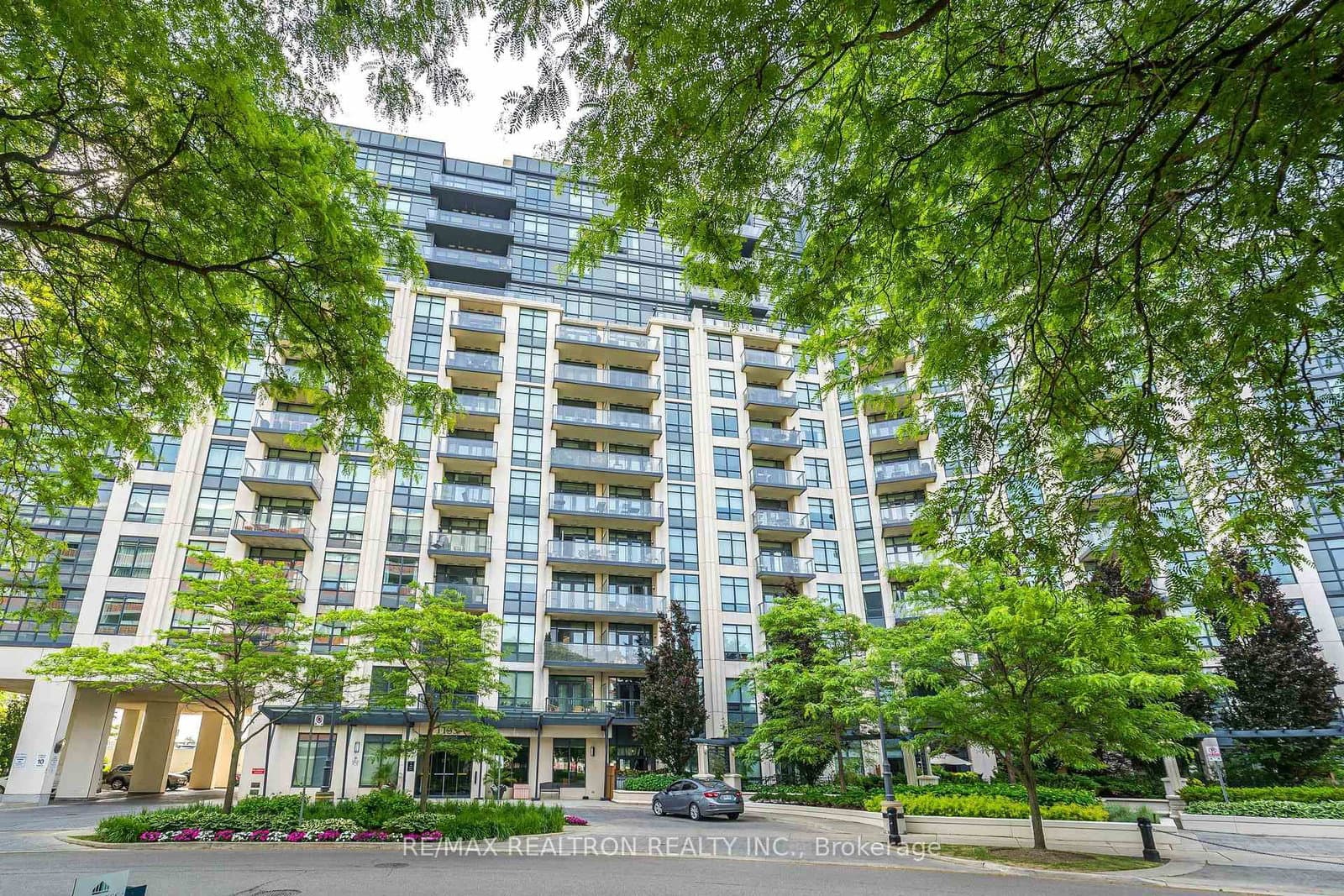 1135 Royal York Road, Unit 1011