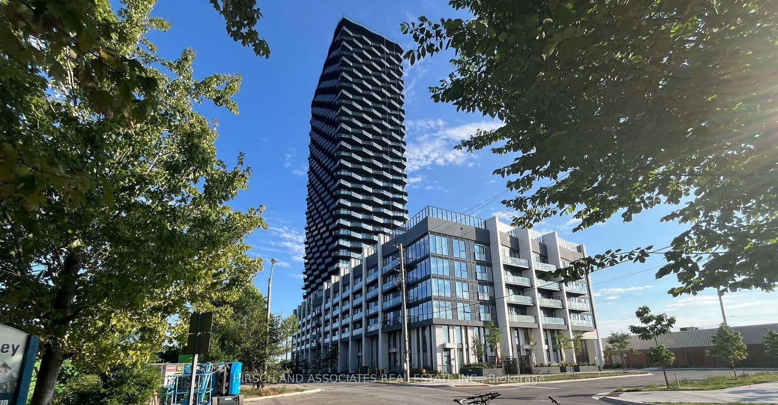 36 Zorra Street, Unit 1611