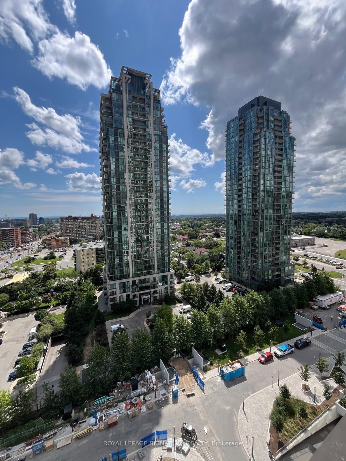 30 Elm Drive, Unit 1007