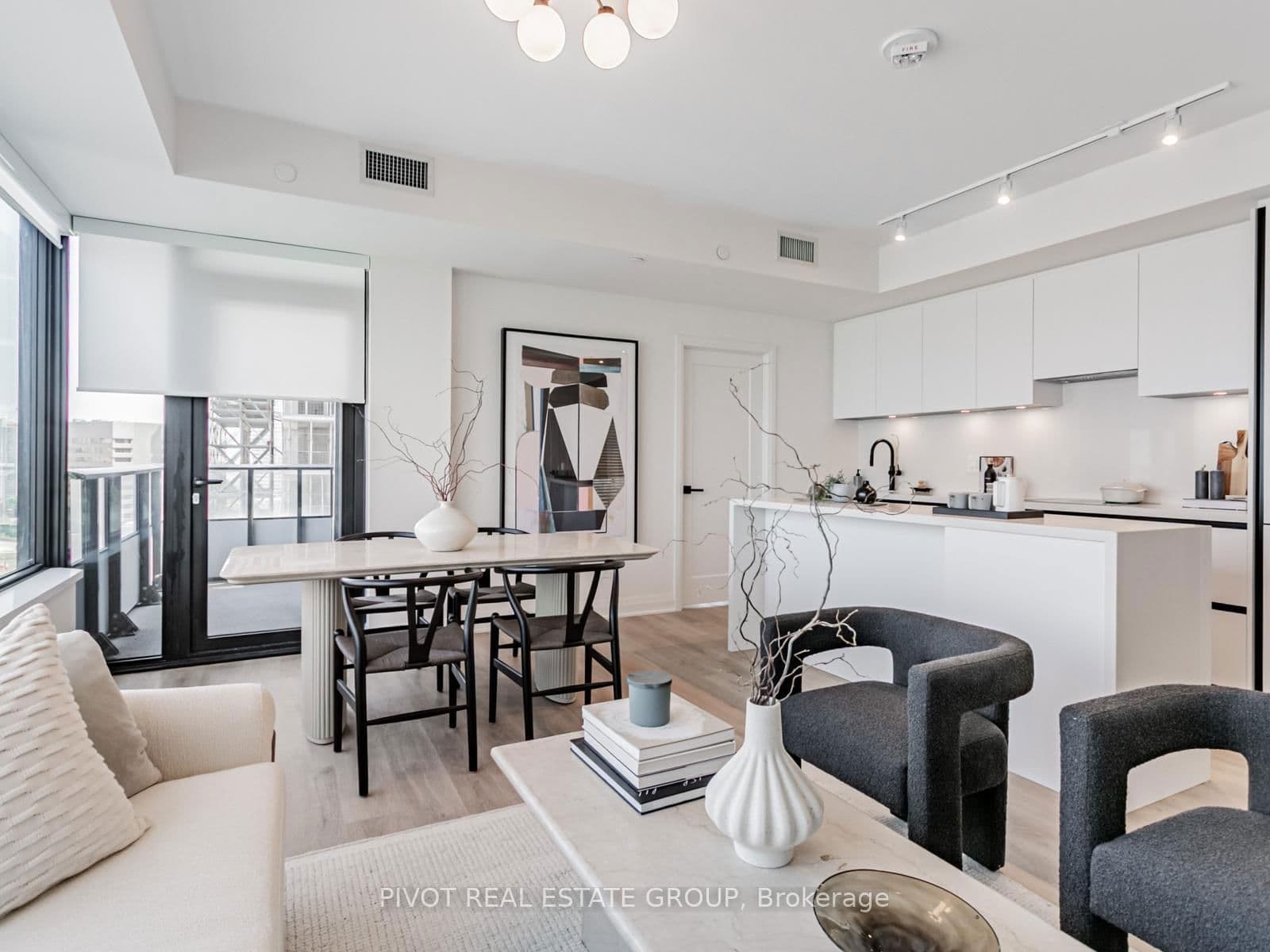 4023 The Exchange, Unit 902