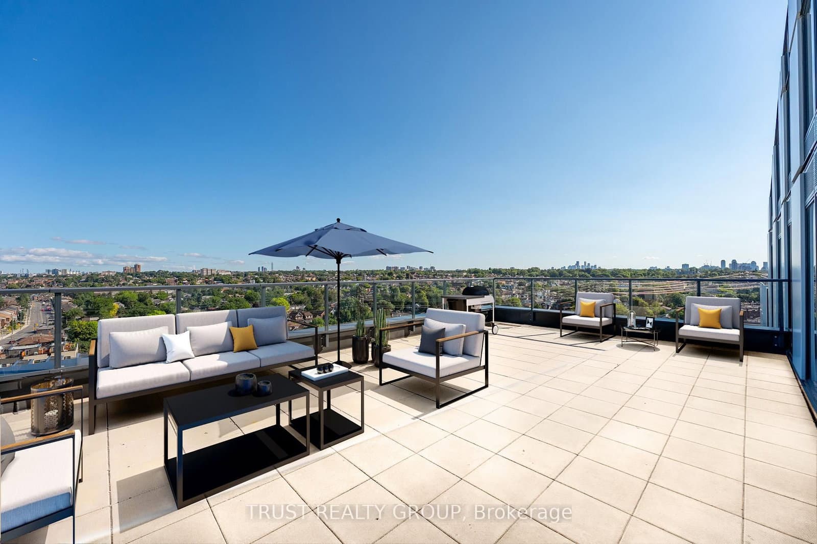 1808 St. Clair Avenue W, Unit 1102