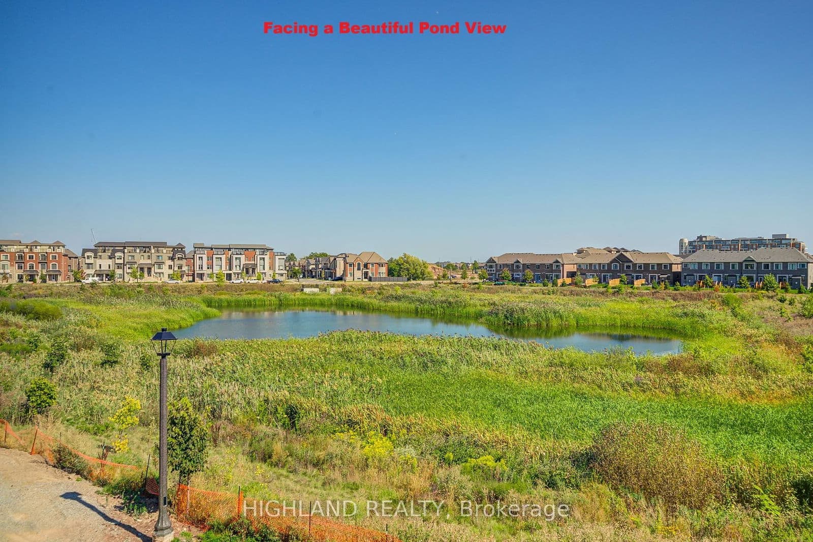 1220 Dartmouth Crescent, Unit 11