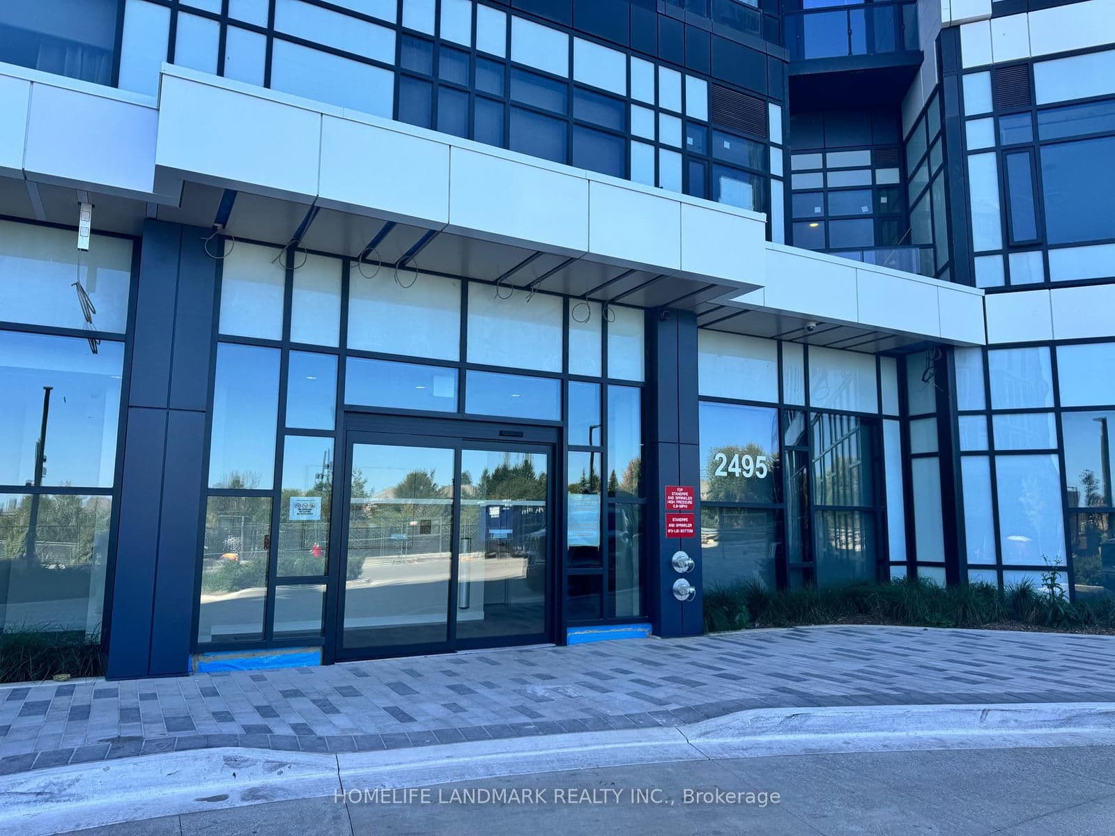 2495 Eglinton Avenue W, Unit 2202