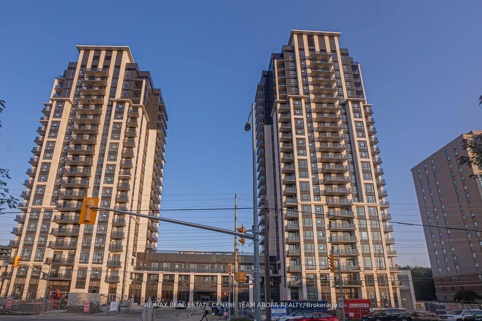202 Burnhamthorpe Road E, Unit 603