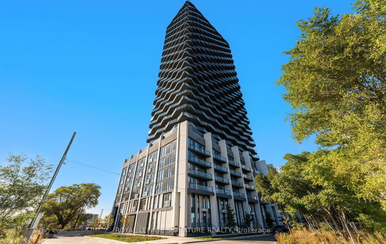 36 Zorra Street, Unit 408