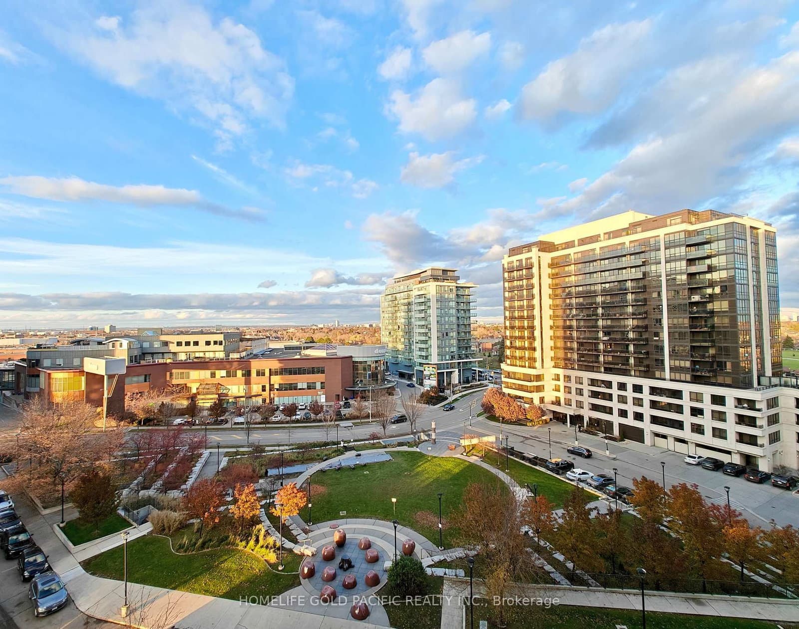 1070 Sheppard Avenue W, Unit 818