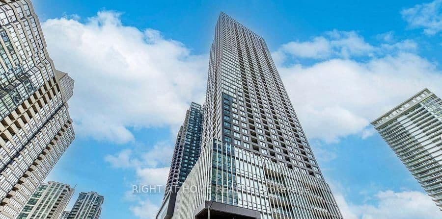 395 Square One Drive, Unit 3812