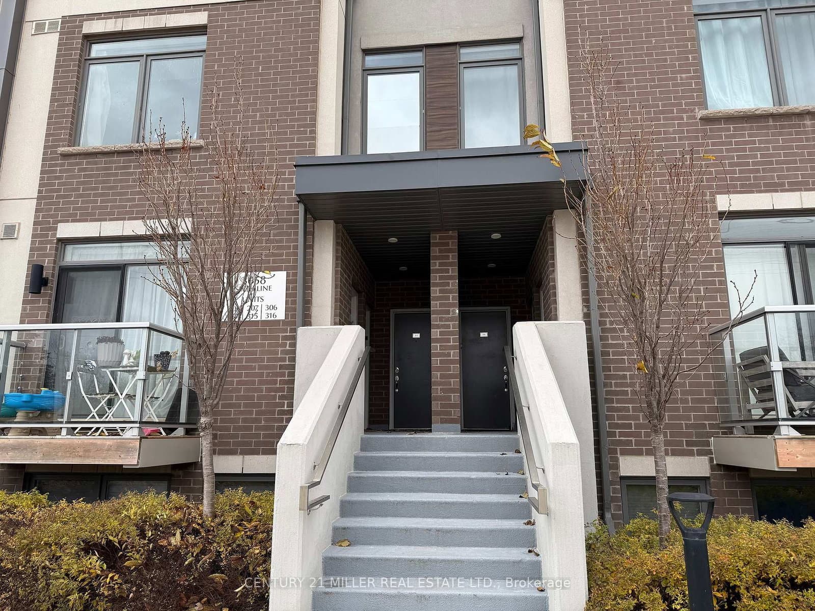 3058 SIXTH Line, Unit 316