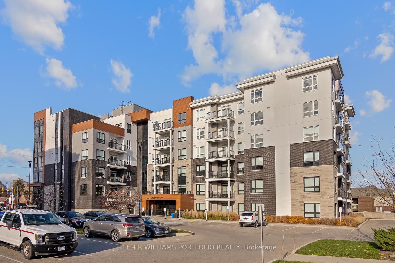 340 Plains Road E, Unit 611