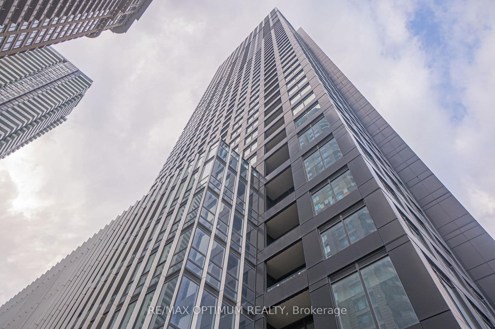 395 Square One Drive, Unit 4006