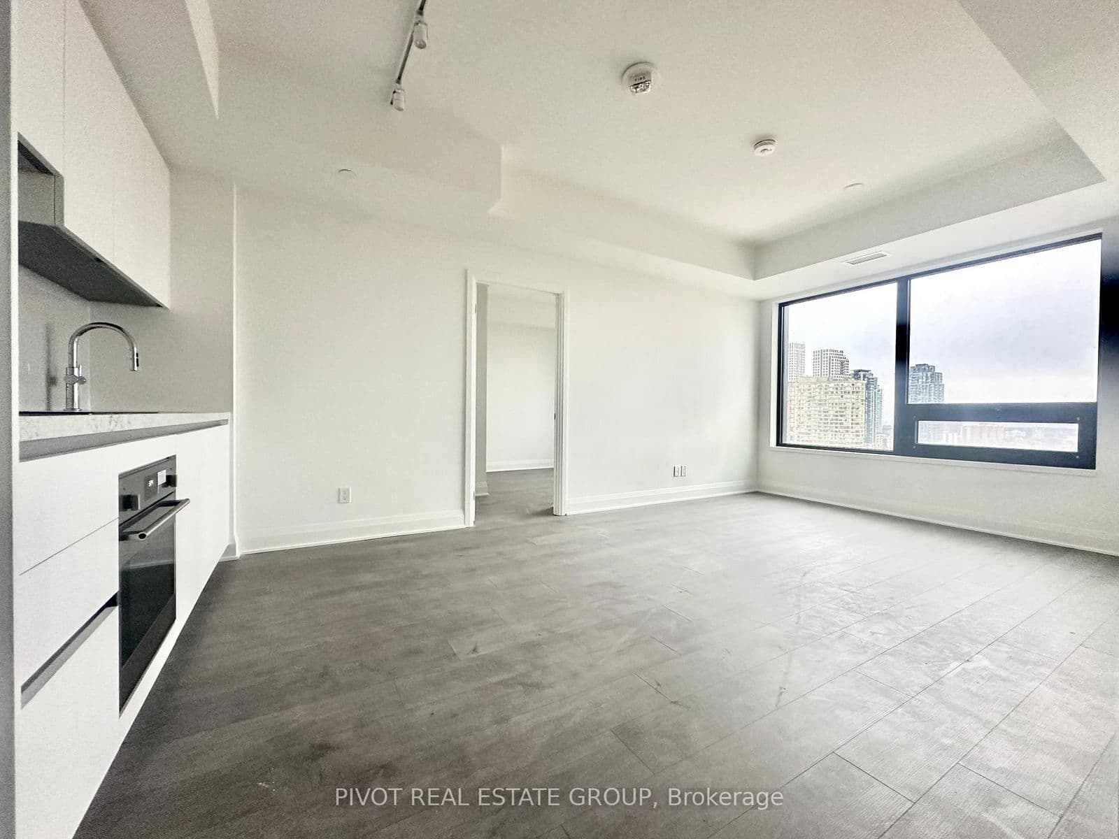 2 Erskine Road, Unit 1003