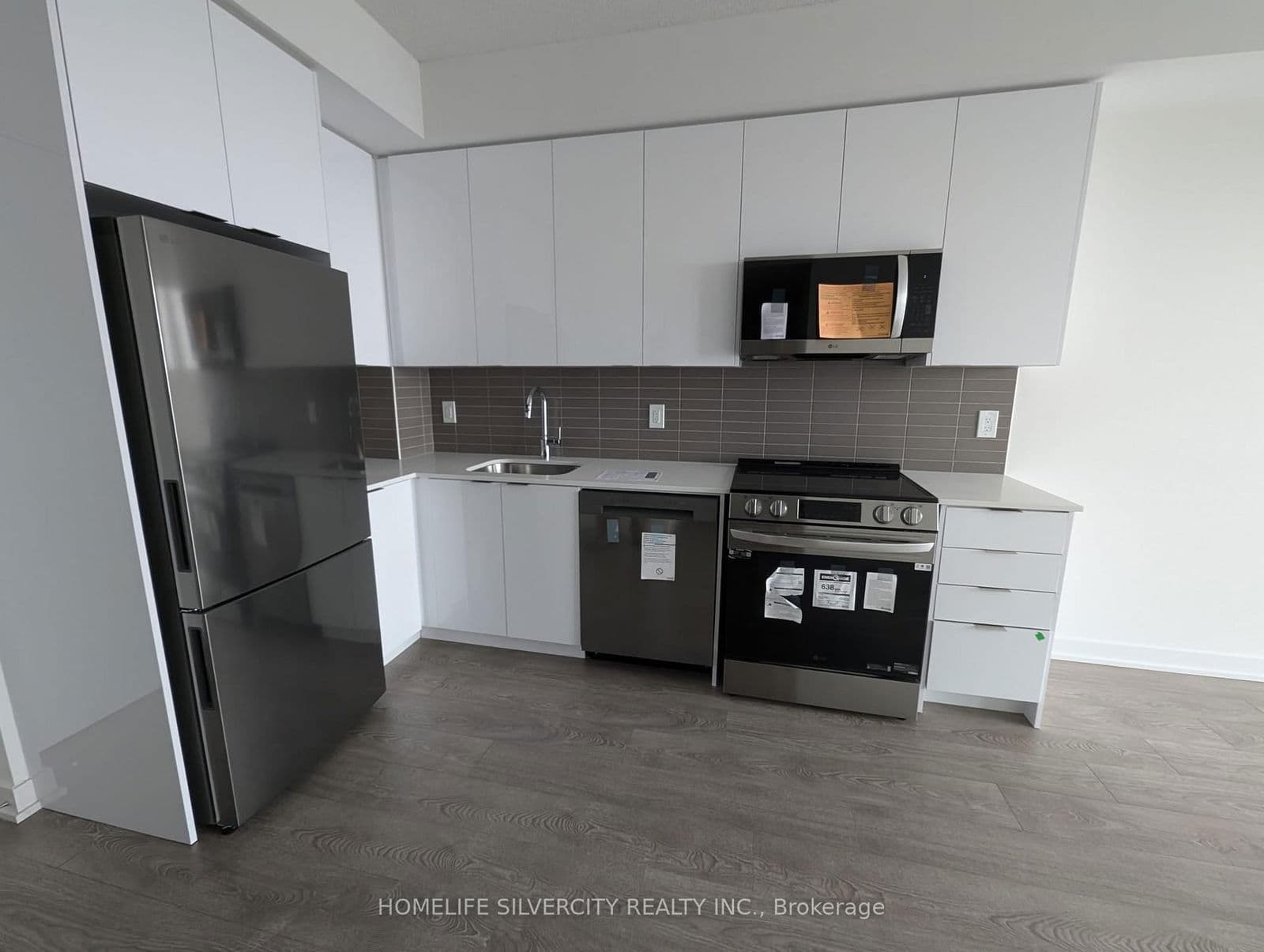 225 Malta Avenue, Unit 1606