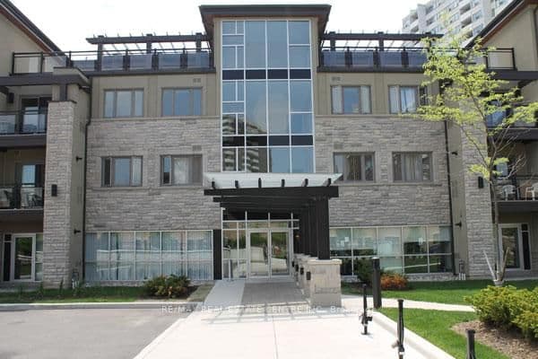 #424 - 570 Lolita Gardens