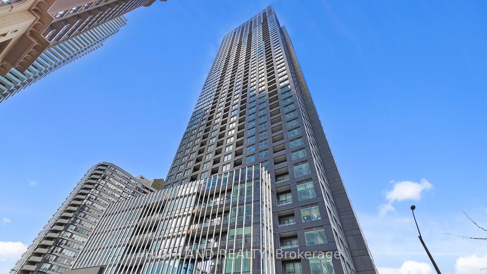 395 Square One Drive, Unit 3209