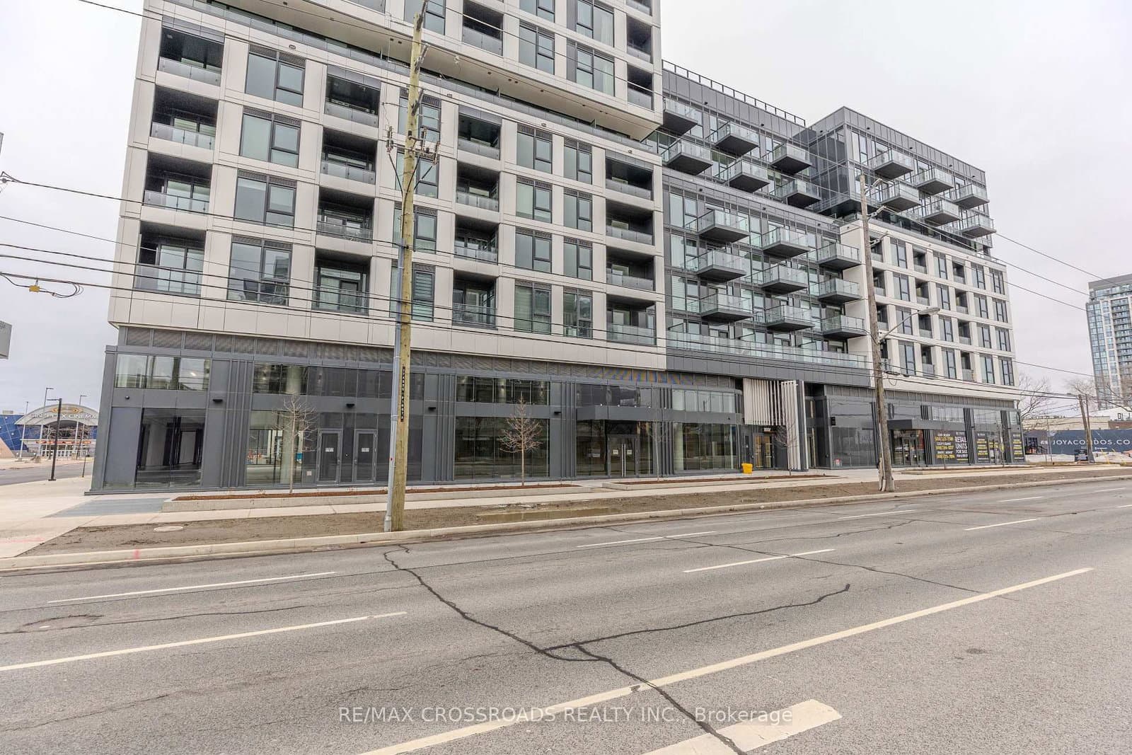 1037 The Queensway, Unit 312