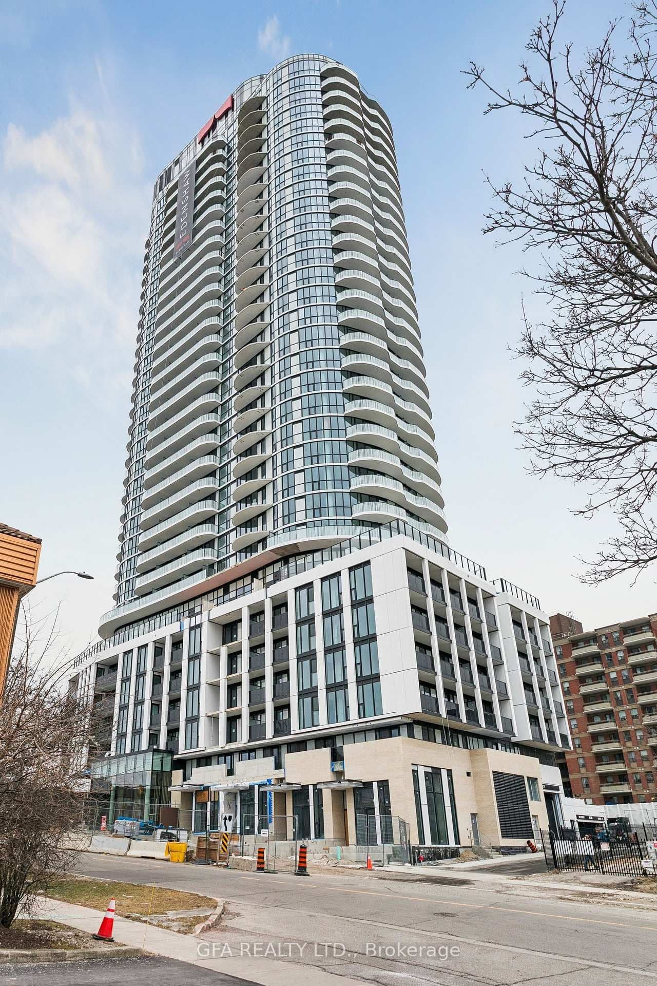 1 Fairview Road E, Unit 514