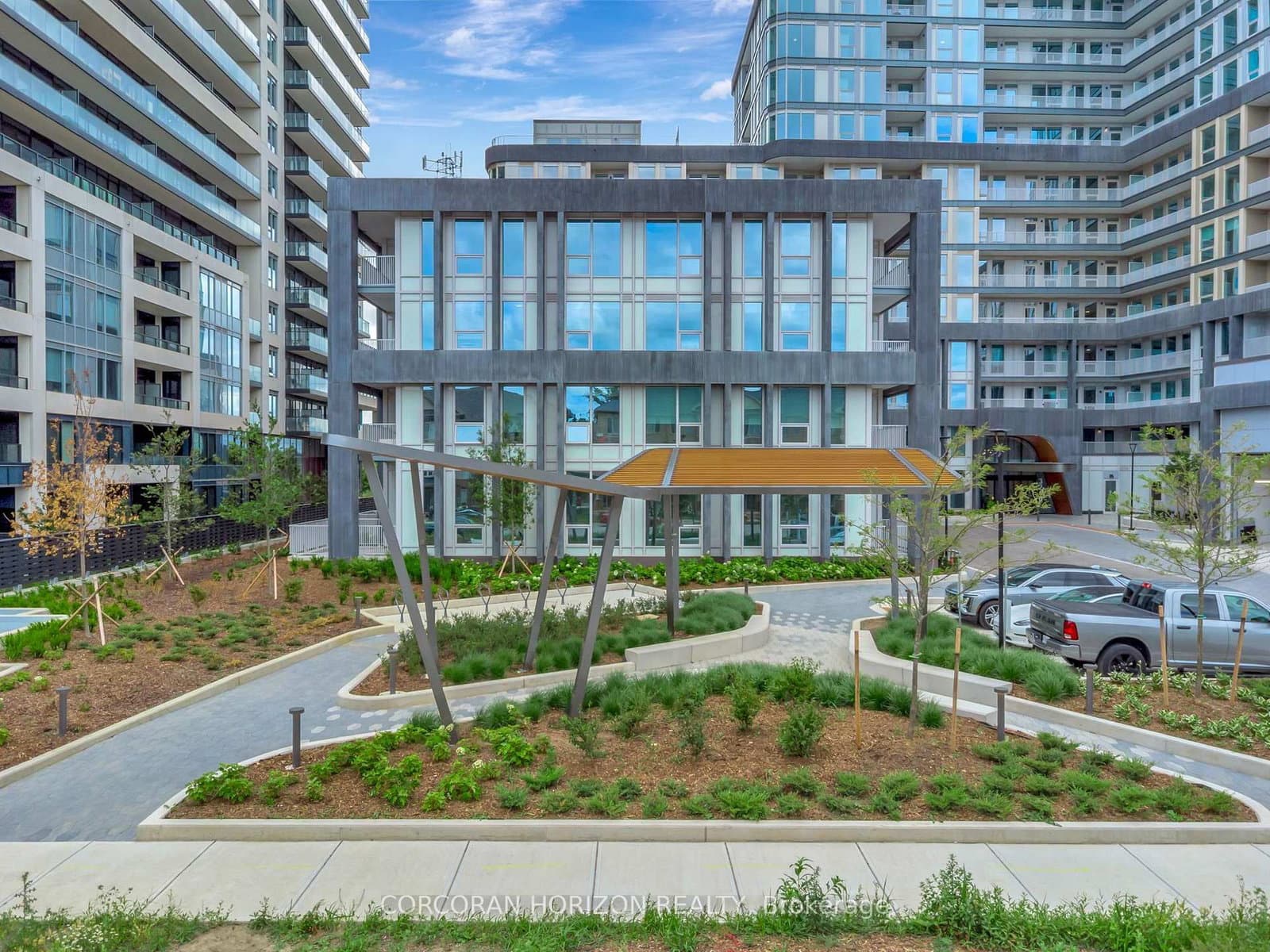 3240 William Coltson Avenue, Unit 2007