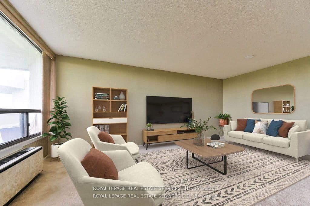 #PH 8 - 284 Mill Road