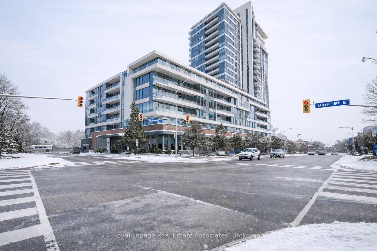 #609 - 1 Hurontario Street