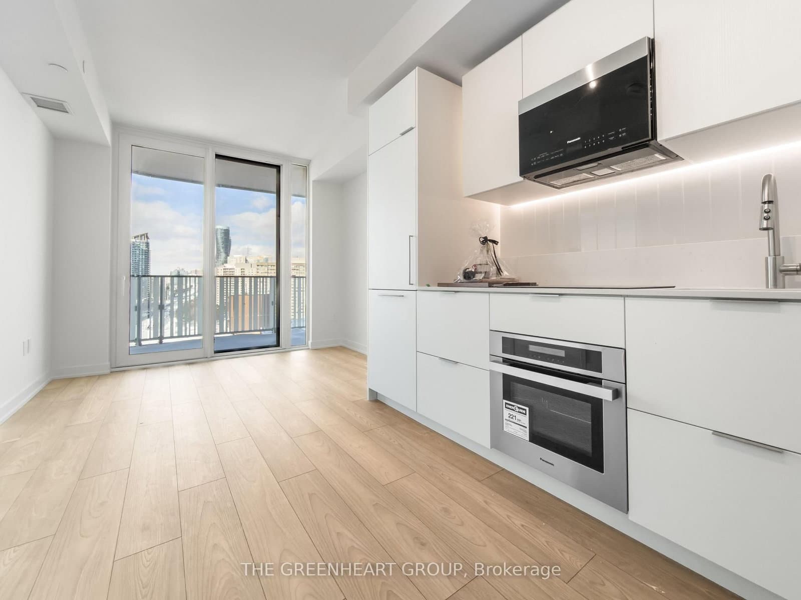 1 Fairview Road, Unit 1207