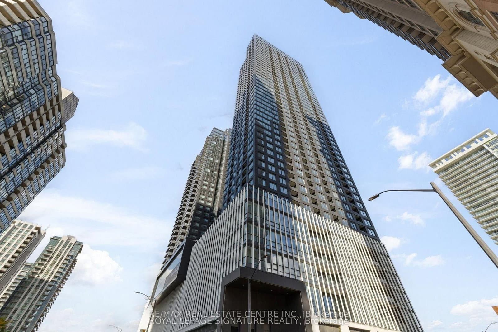 395 Square One Drive, Unit 4209