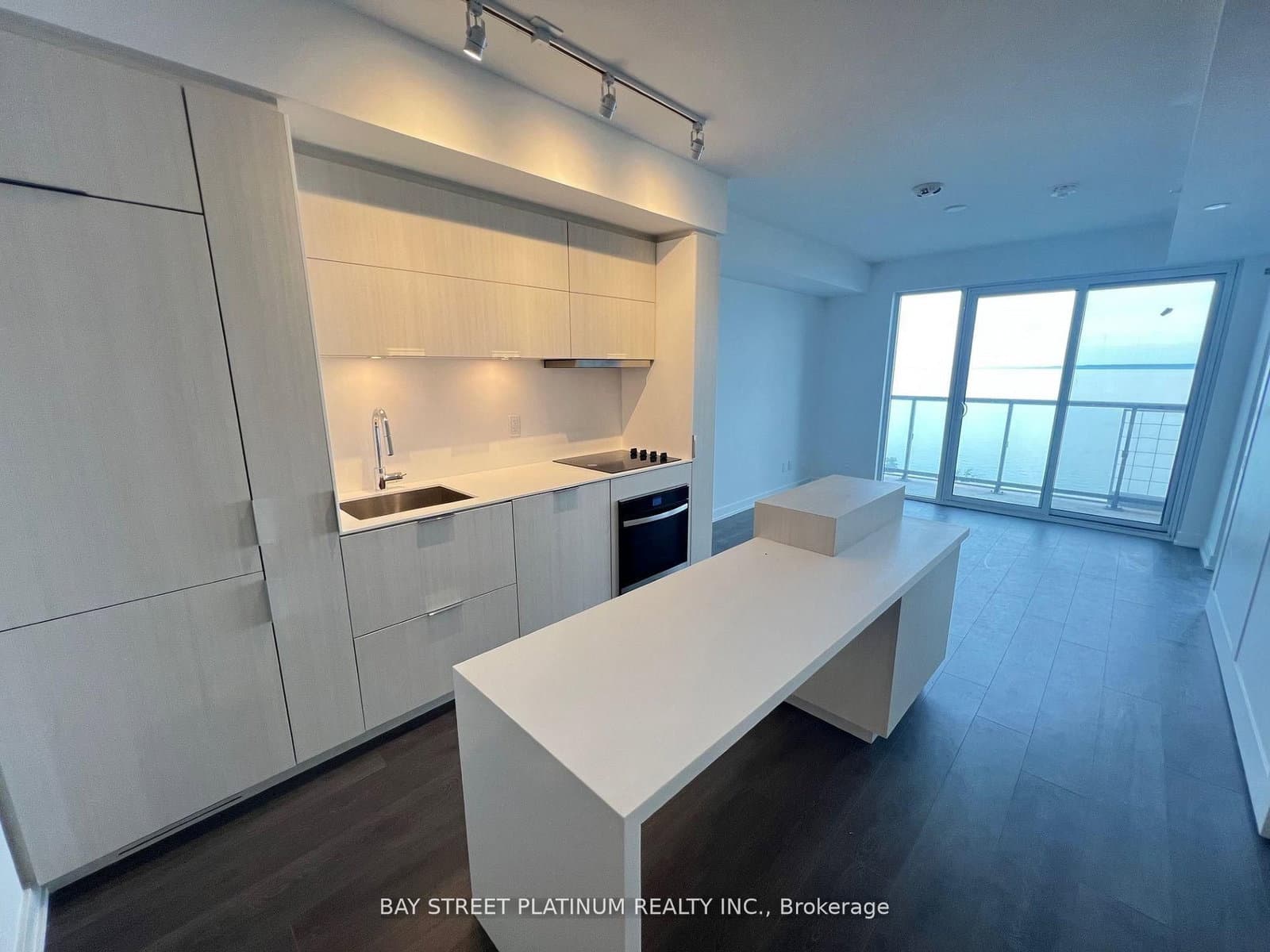 370 MARTHA Street, Unit 1205