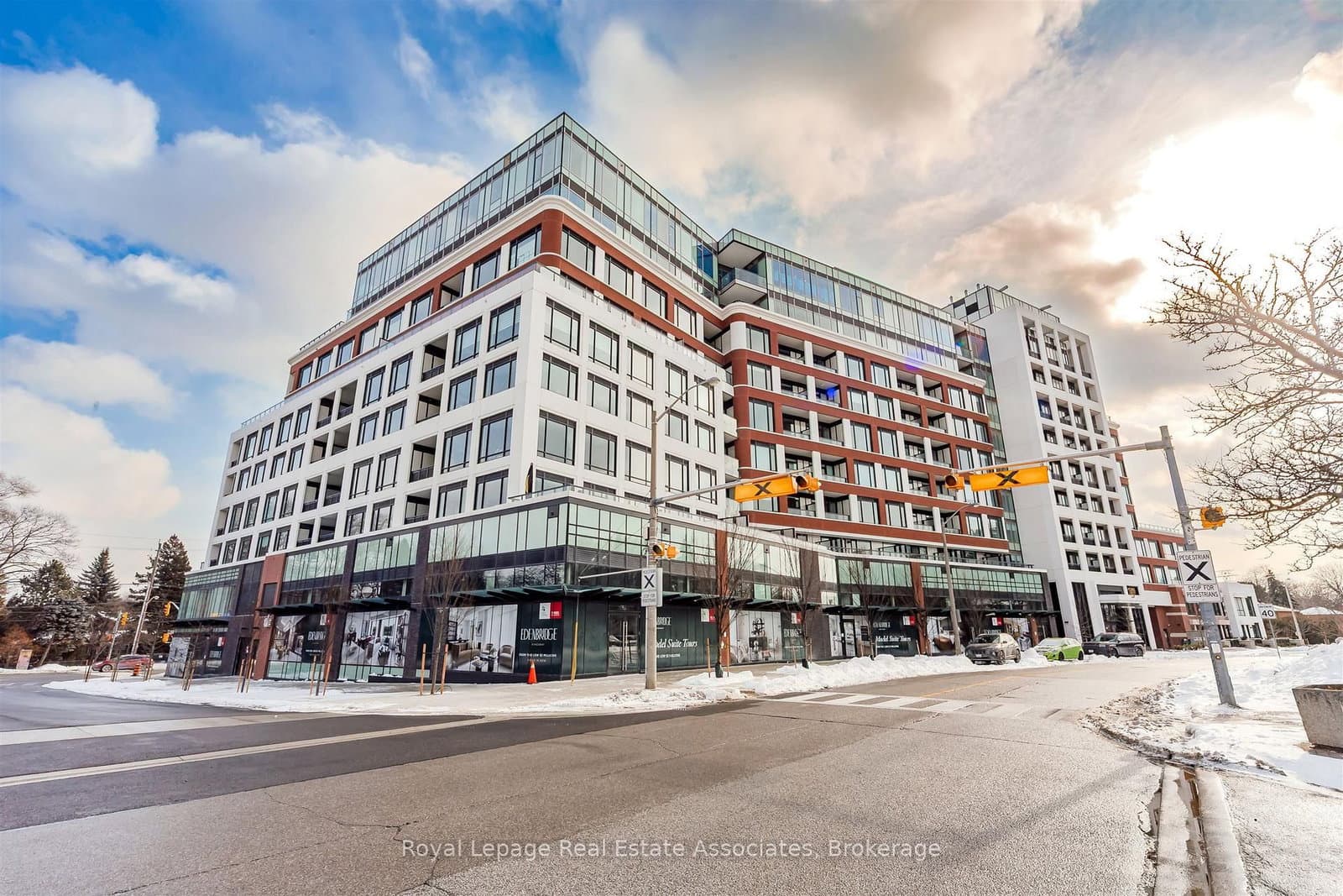 259 The Kingsway, Unit 219