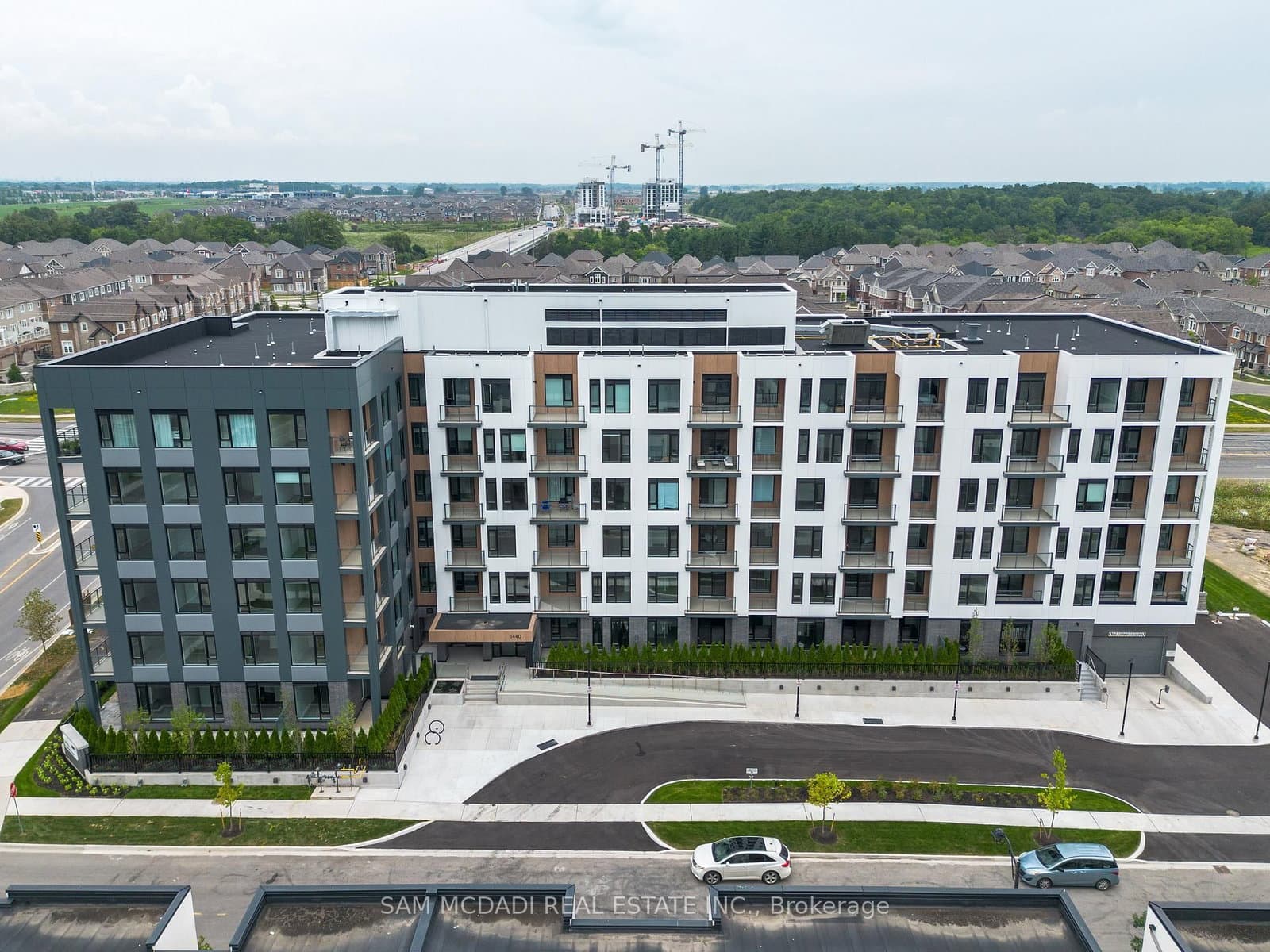 1440 Clarriage Court, Unit 308