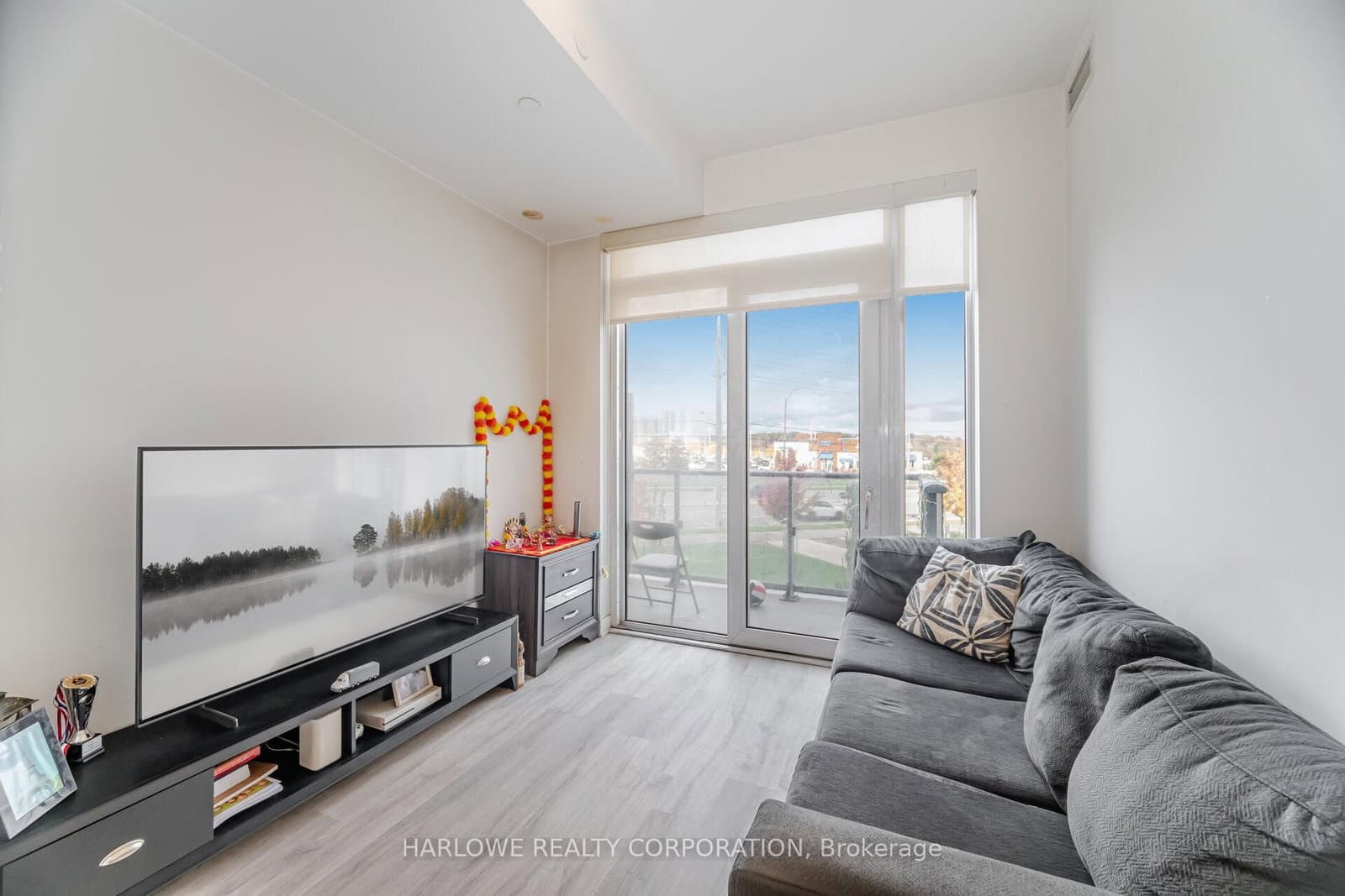 #204 - 4655 Metcalfe Avenue