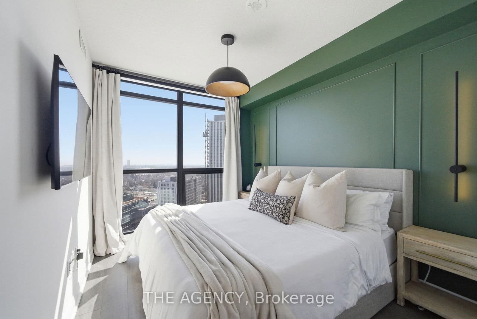 #1907 - 30 Gibbs Road