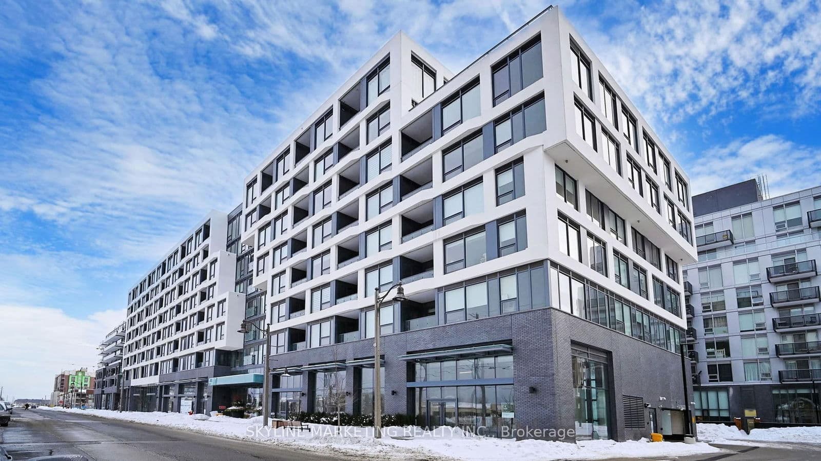 2450 Old Bronte Road, Unit 326