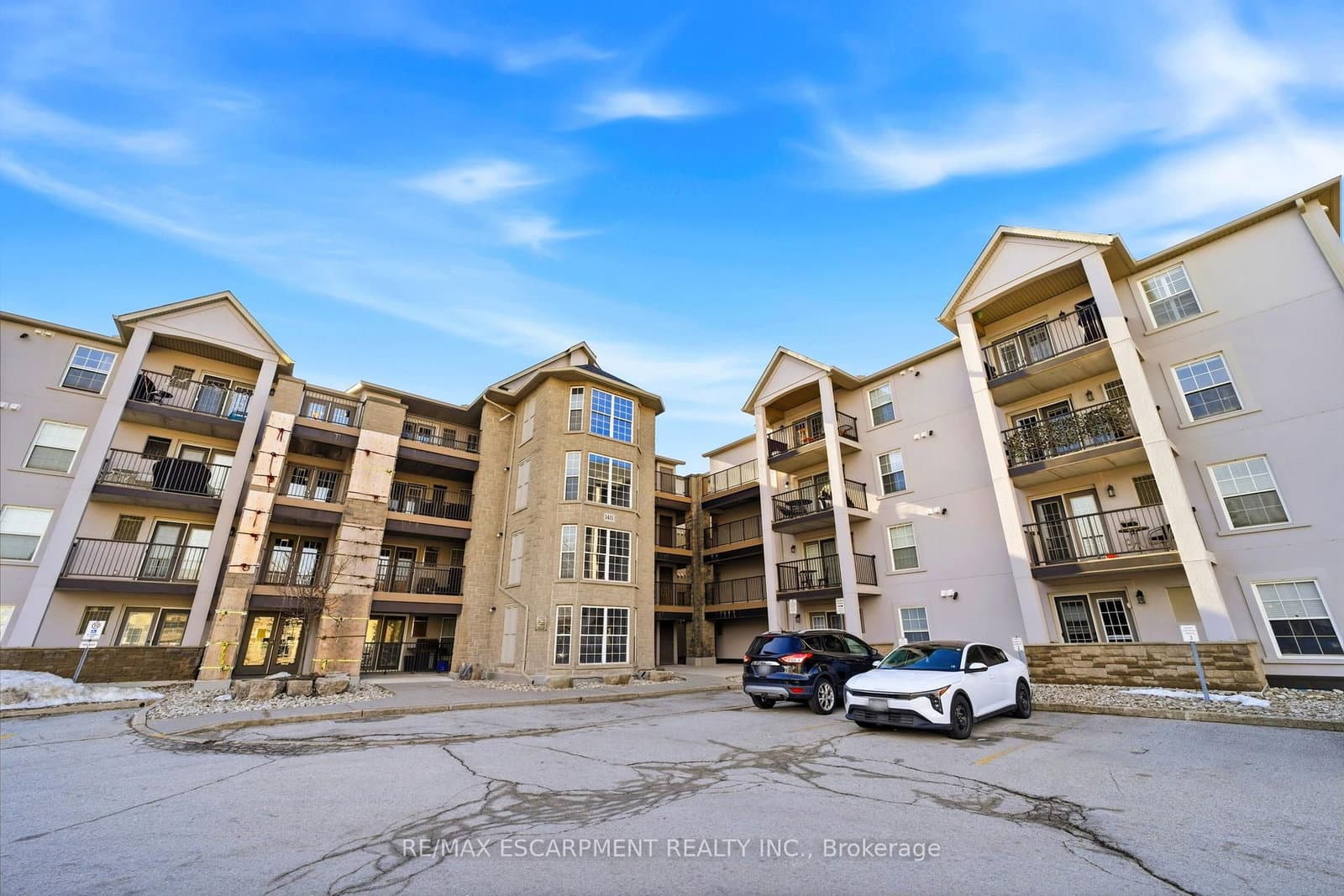 #308 - 1411 Walkers Line