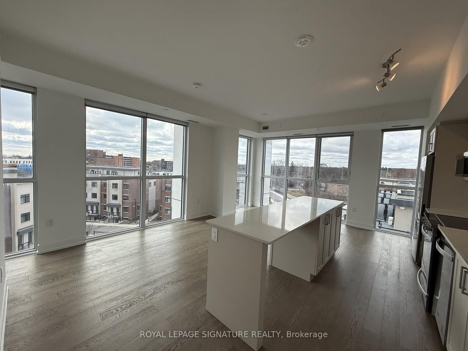 1063 Douglas Mccurdy Common, Unit 512