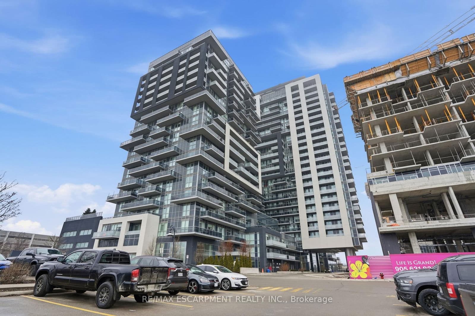 #1310 - 2087 Fairview Street