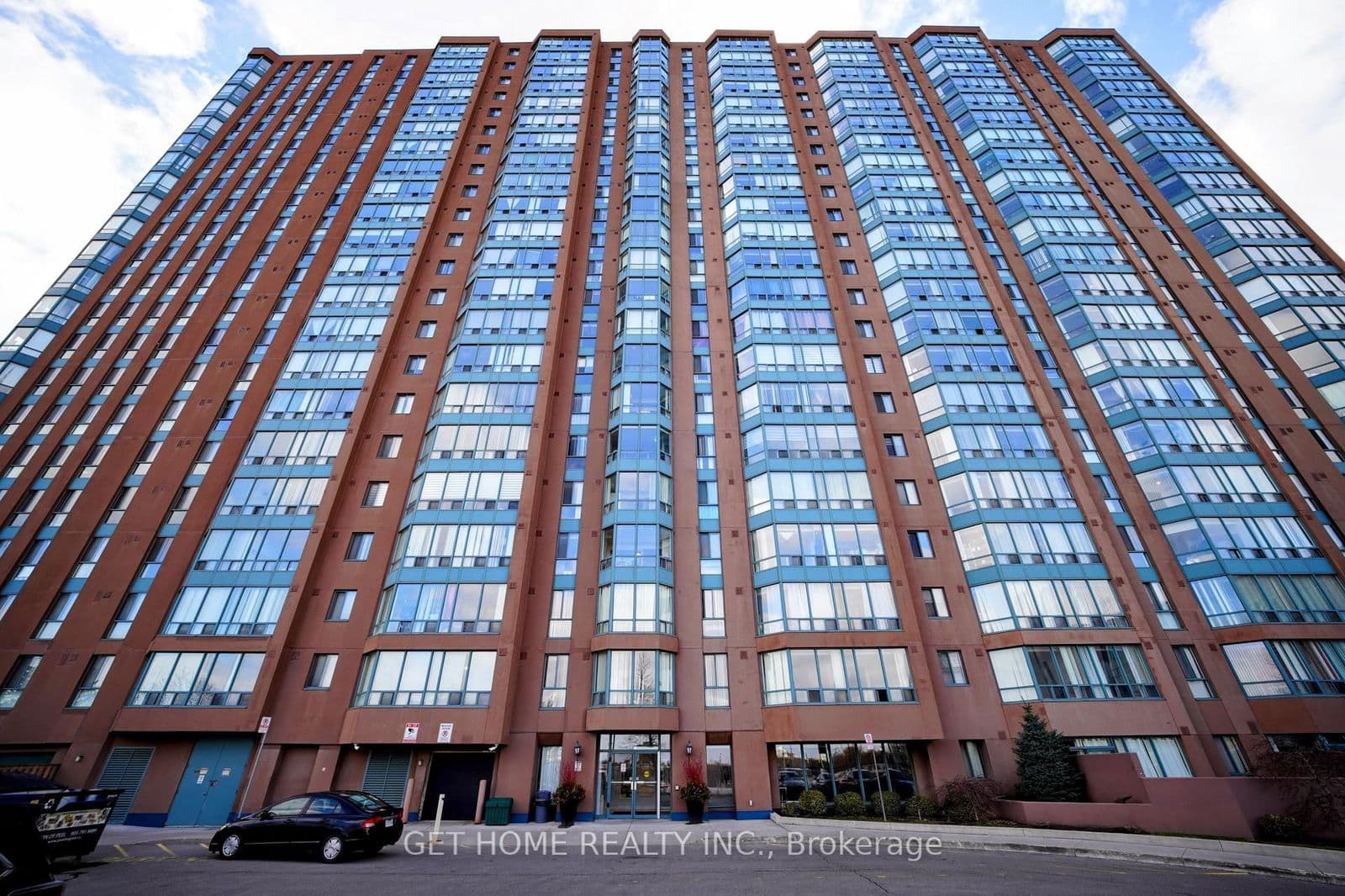 #1402 - 115 Hillcrest Avenue