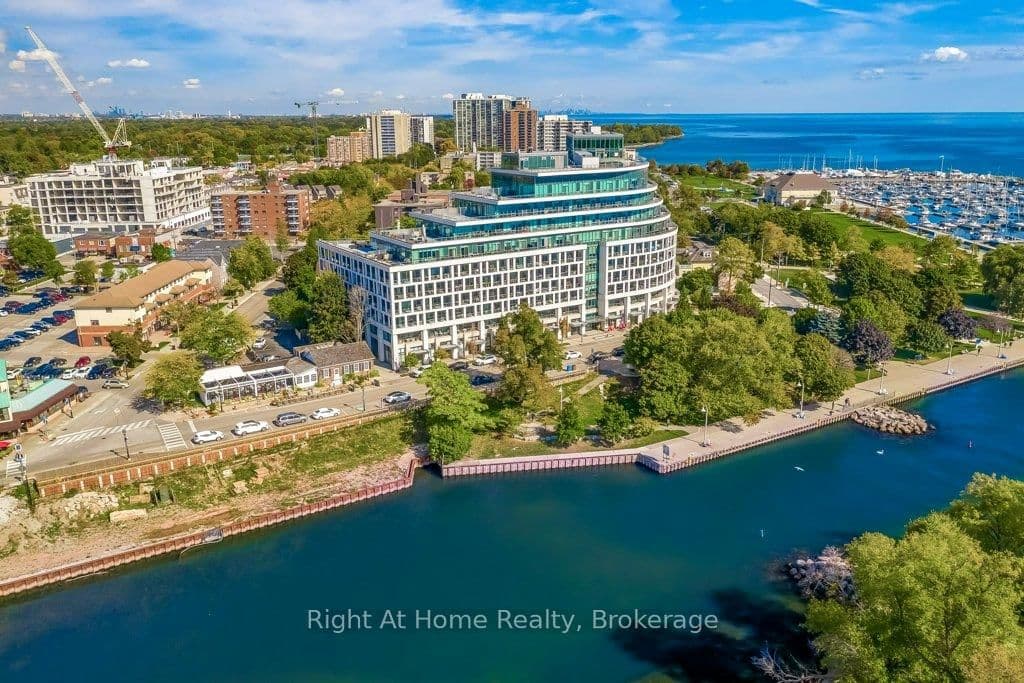 #201 - 11 Bronte Road
