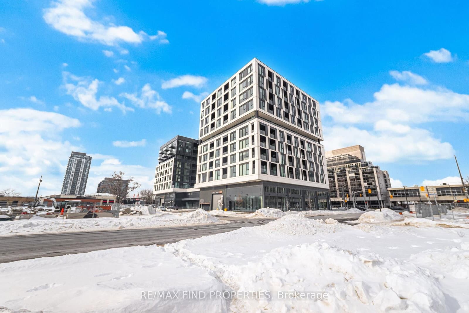 #203 - 1037 The Queensway