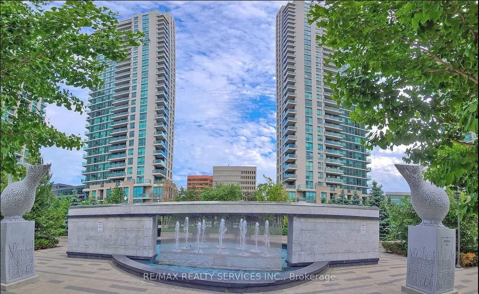 #811 - 205 Sherway Gardens Road