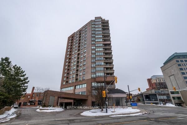 #405 - 1 Belvedere Court