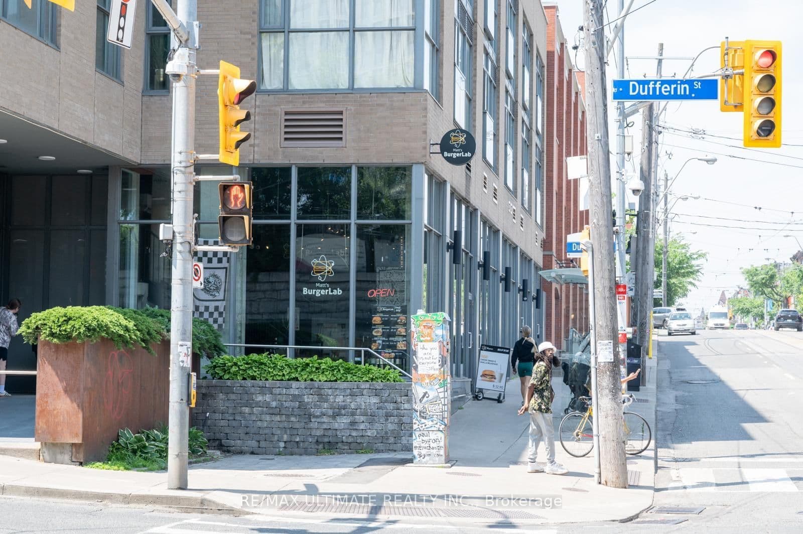 1205 Queen Street W