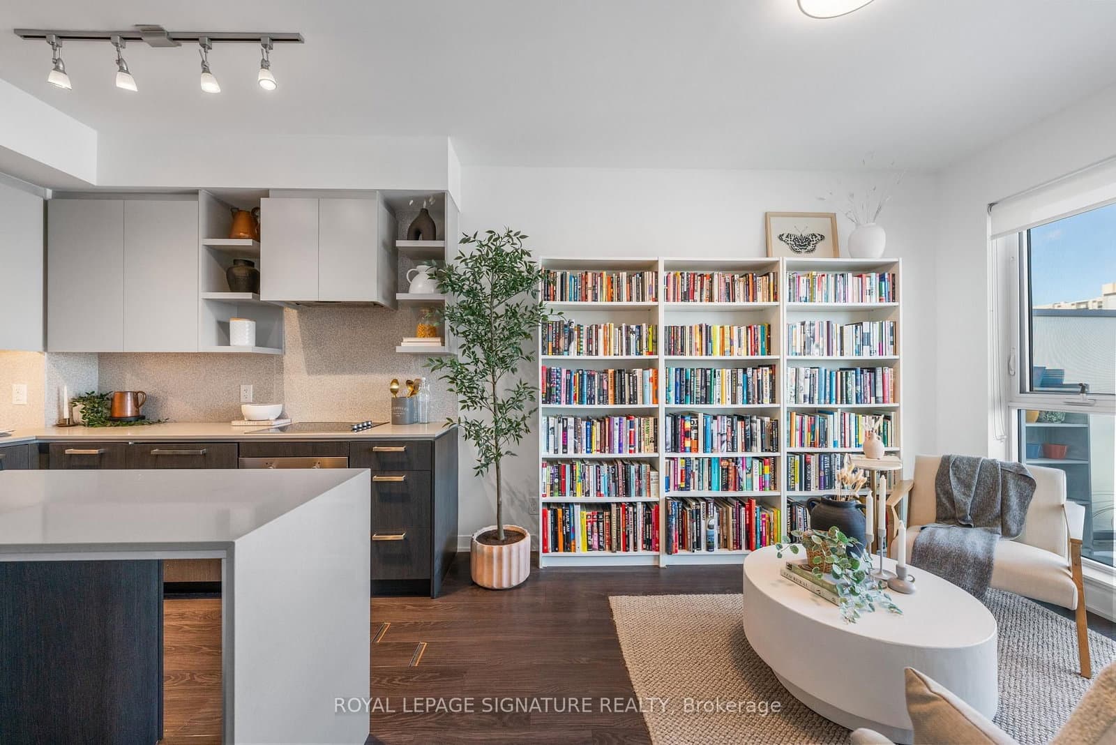 1830 Bloor Street W, Unit 1201