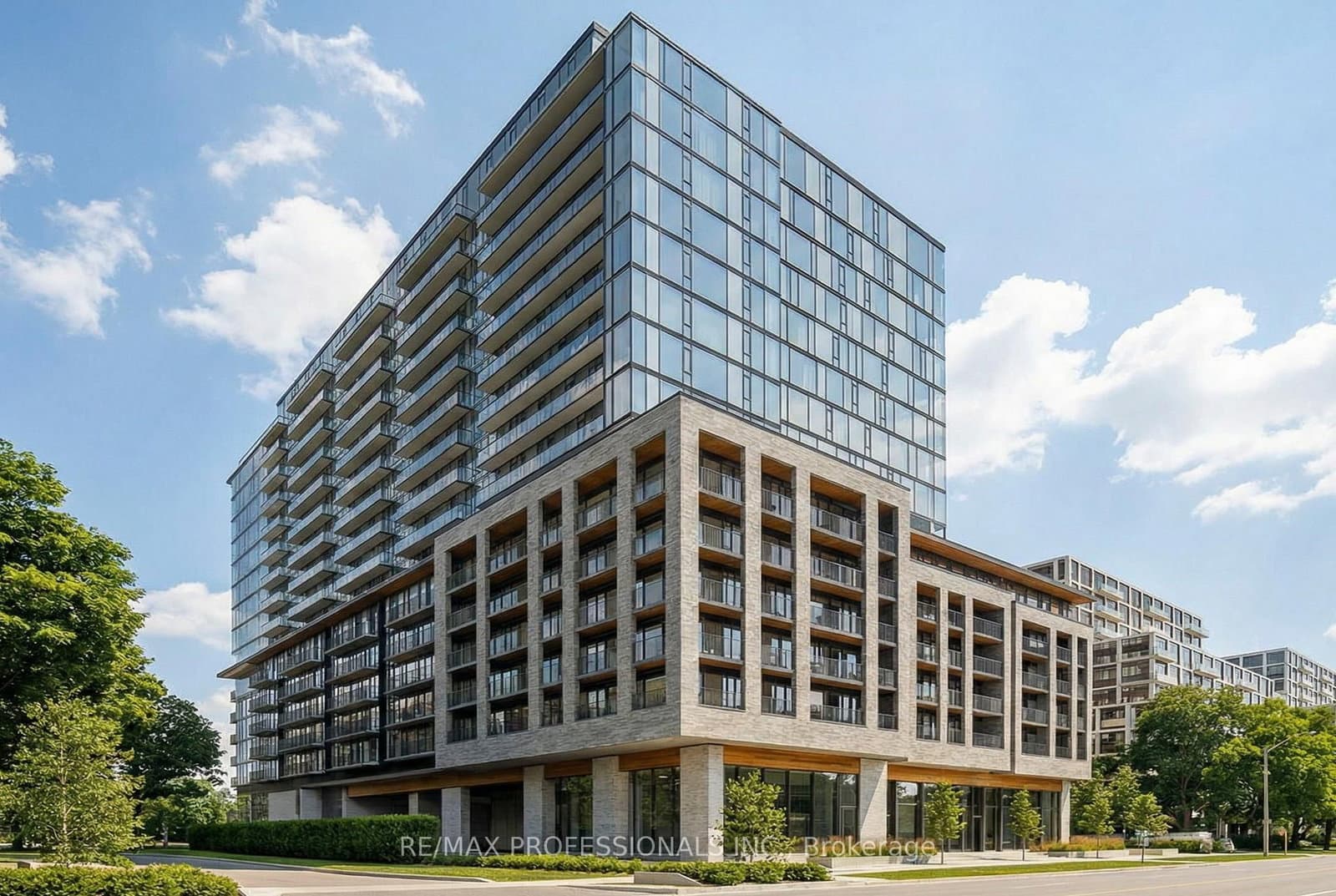 #404 - 86 Dundas Street E