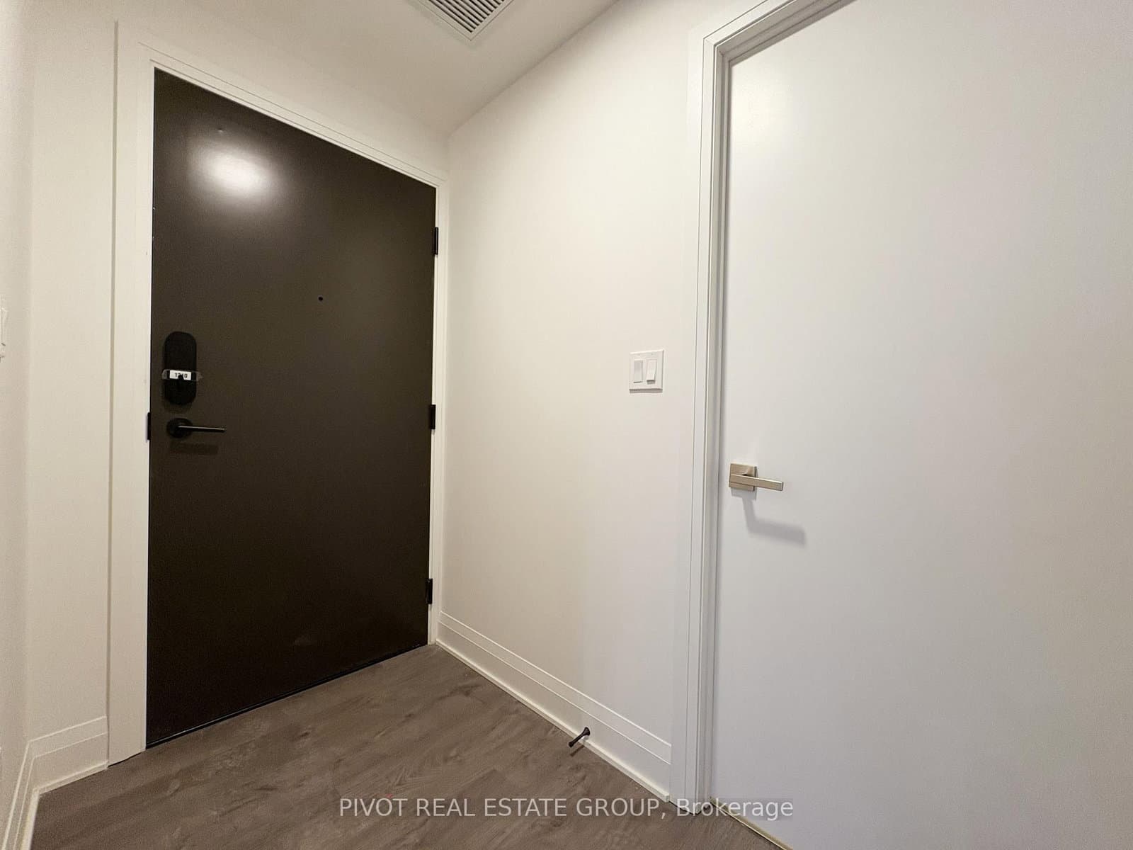 2 Erskine Road, Unit 1210