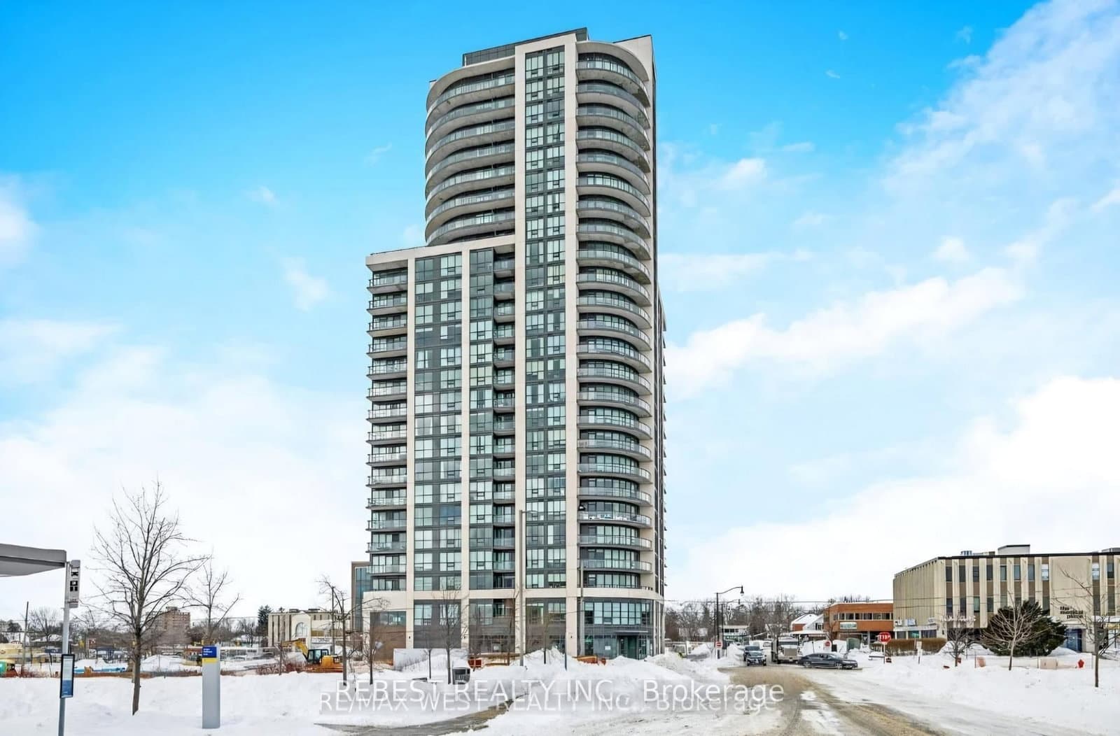 #1207 - 15 Lynch Street