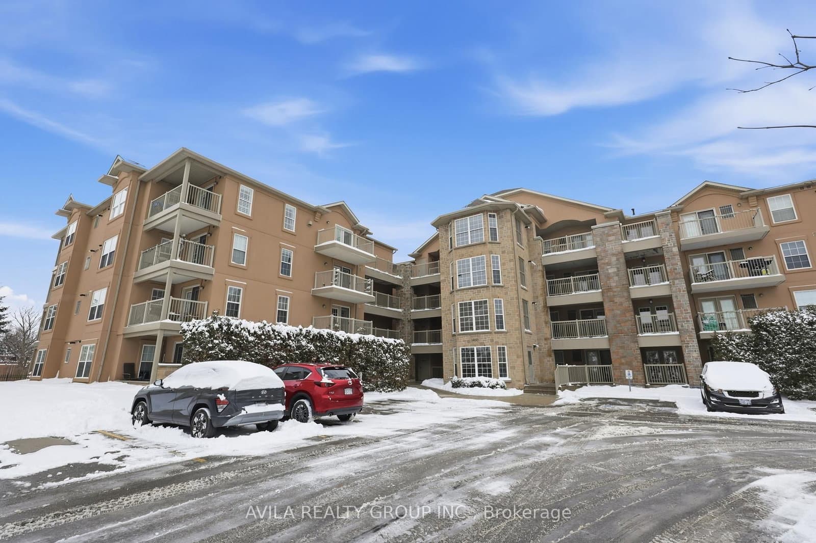 #203 - 1460 Bishops Gate