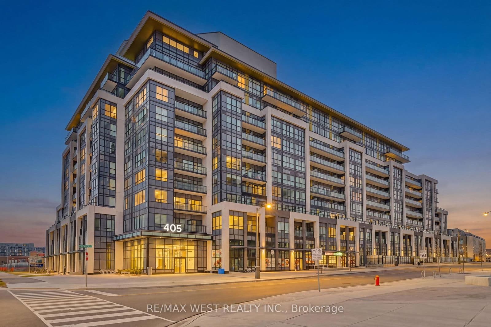 #421 - 405 Dundas Street