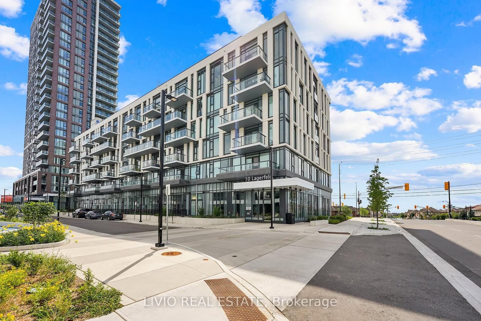 #505 - 10 lagerfeld Drive E