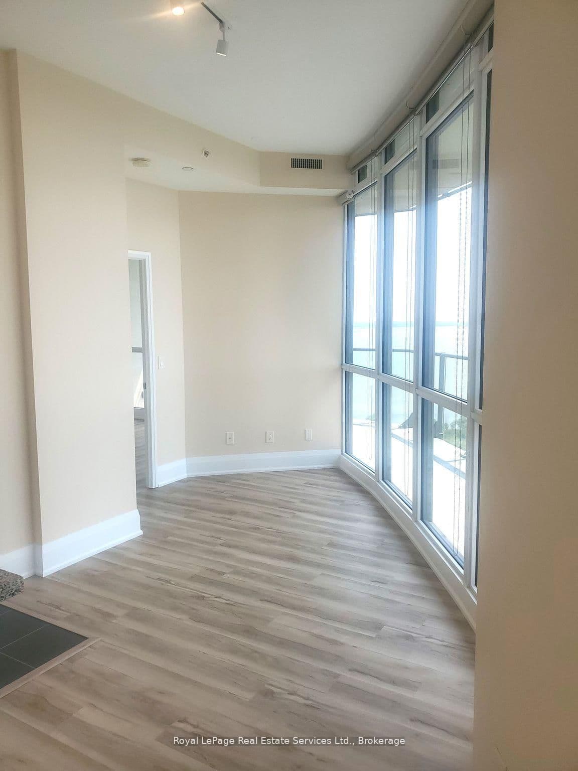 59 Annie Craig Drive, Unit 3702