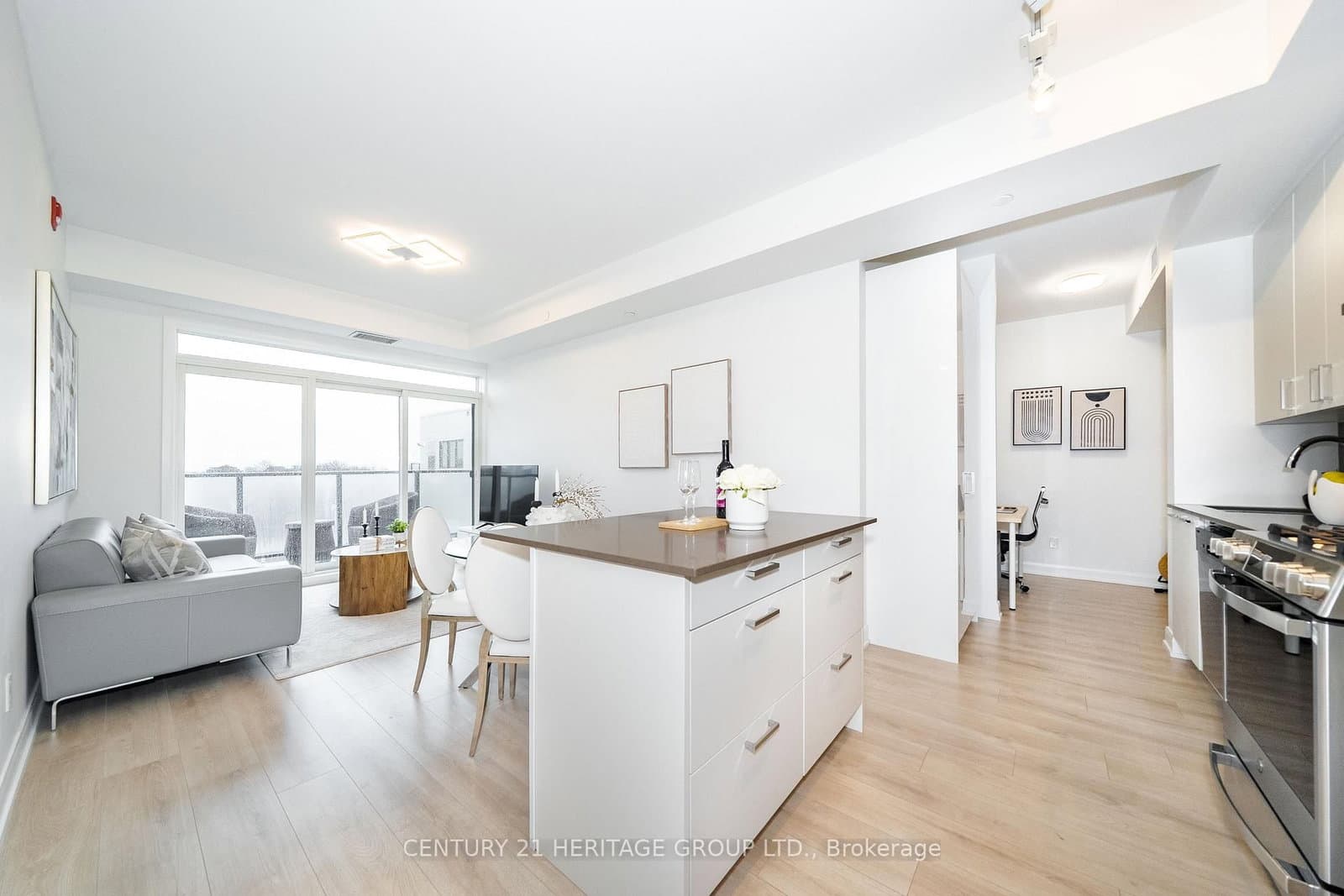 #610 - 385 Osler Street