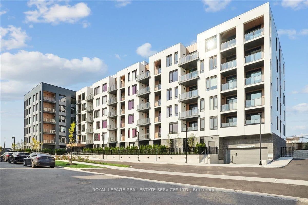 1440 Clarriage Court, Unit 202